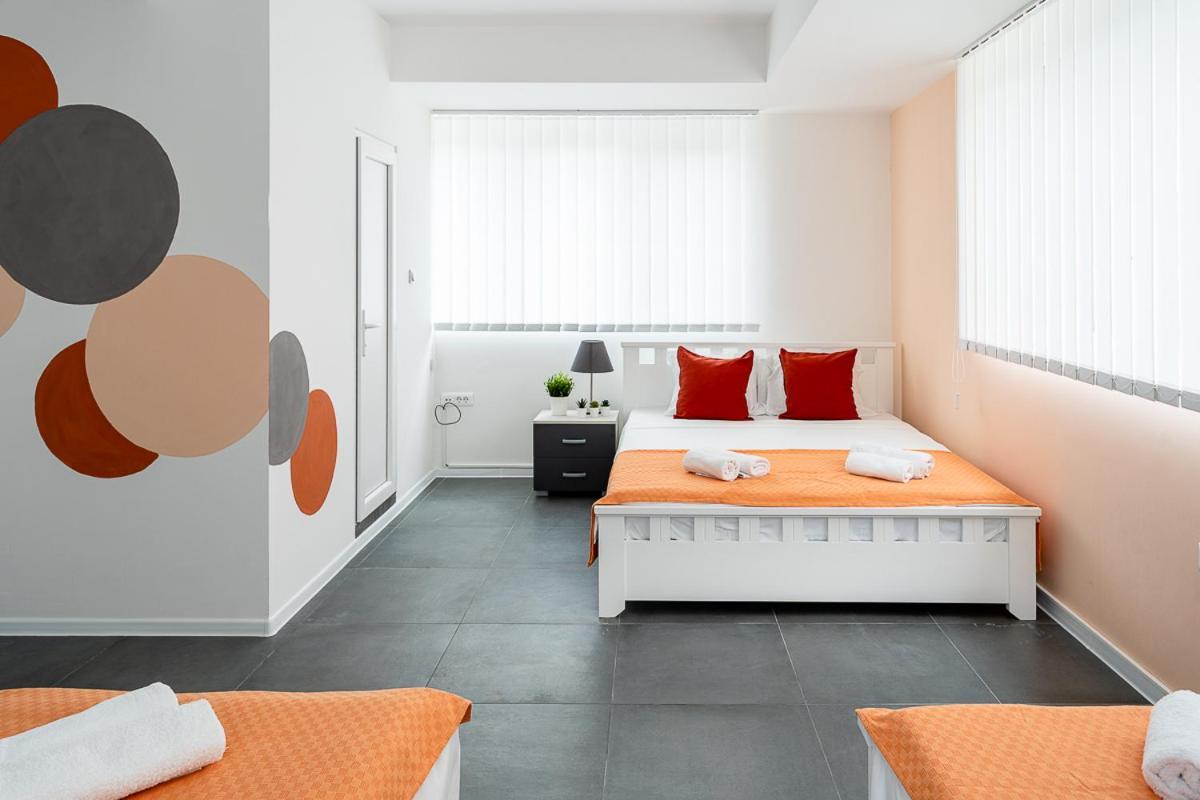 Kostovski Rooms-Near E75 To Greece 韦莱斯 外观 照片