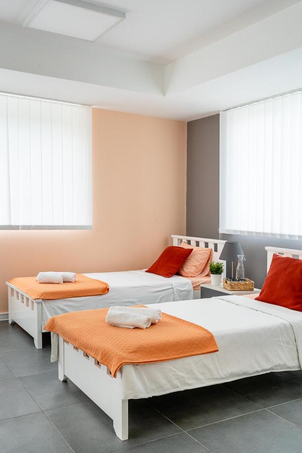 Kostovski Rooms-Near E75 To Greece 韦莱斯 外观 照片