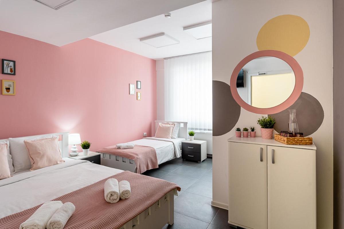Kostovski Rooms-Near E75 To Greece 韦莱斯 外观 照片
